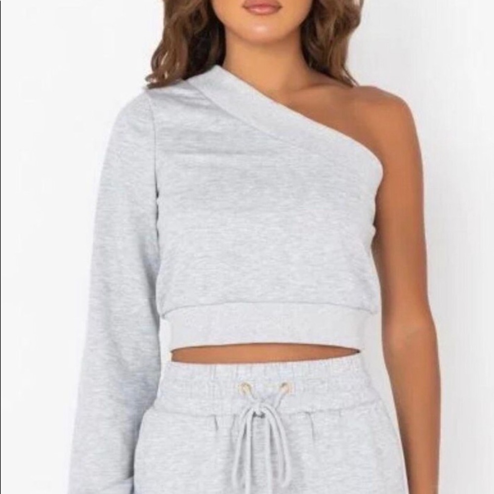 akira off the shoulder sweatshirt